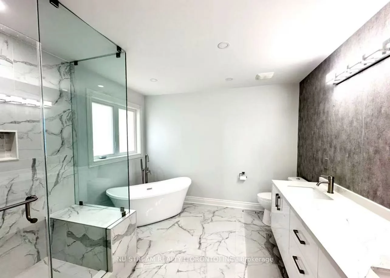 85, Patti Mcculloch, Woodland Hill, Newmarket