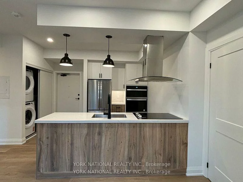 49, Charles, Central Newmarket, Newmarket