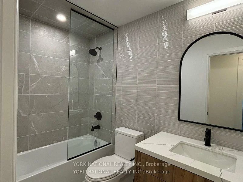 49, Charles, Central Newmarket, Newmarket