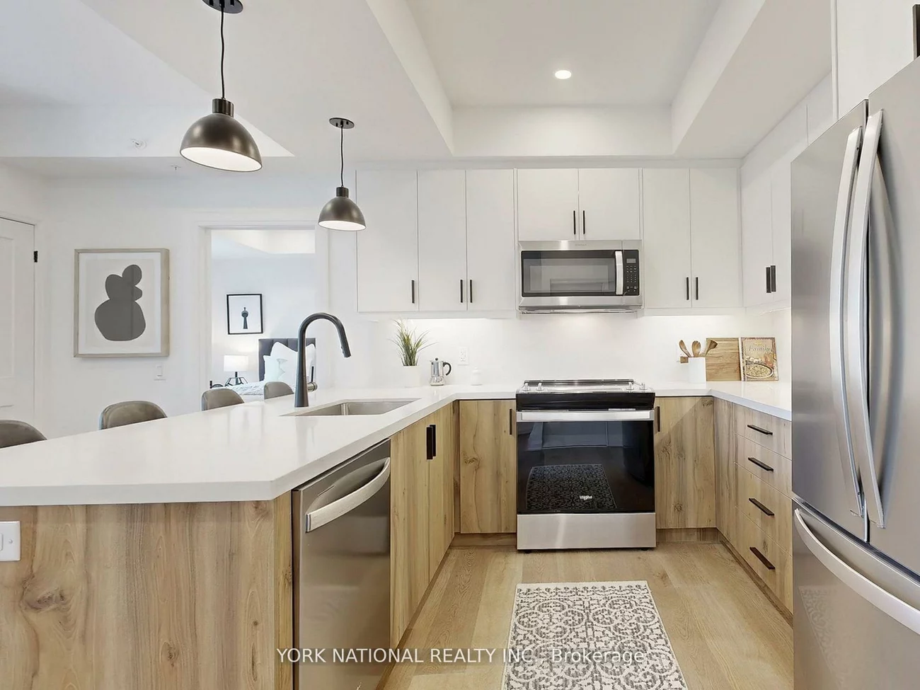 49, Charles, Central Newmarket, Newmarket