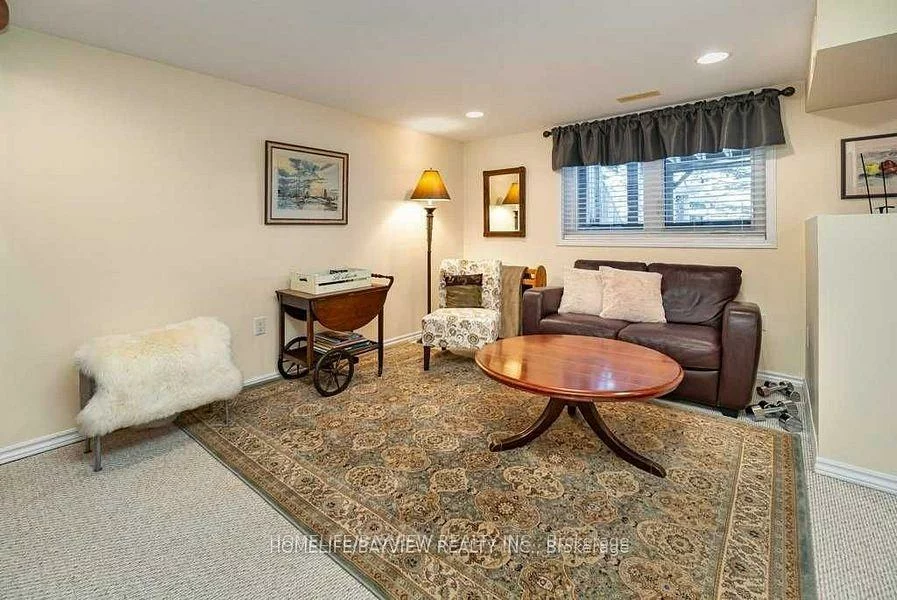 798, Hilton, Stonehaven-Wyndham, Newmarket