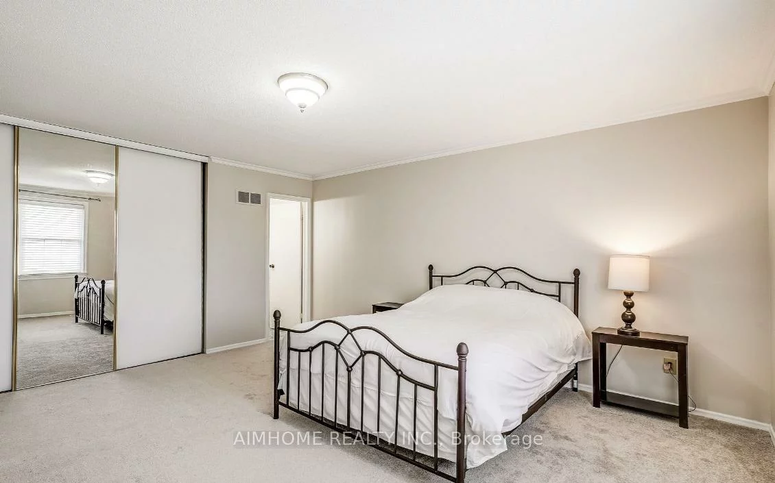 135, HURON HEIGHTS, Huron Heights-Leslie Valley, Newmarket