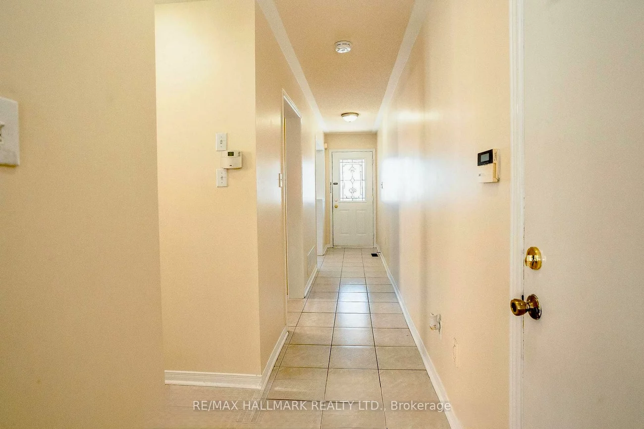 384, FLAGSTONE, Woodland Hill, Newmarket