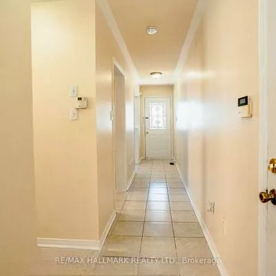 384, FLAGSTONE, Woodland Hill, Newmarket