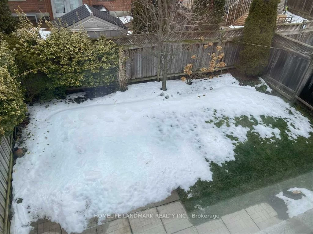 97, Gail Parks, Woodland Hill, Newmarket