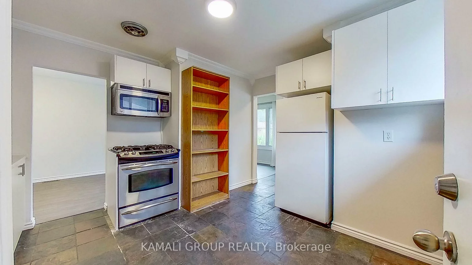 140, Cherrywood, Bristol-London, Newmarket