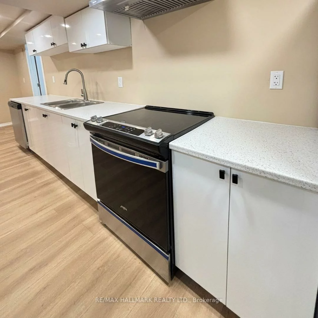 359, Salisbury, Bristol-London, Newmarket