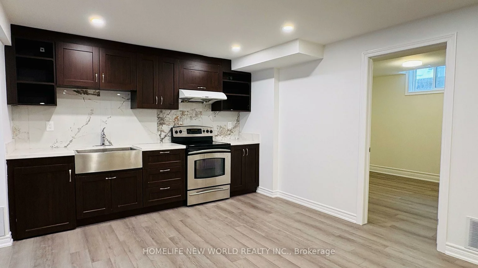 21, Keffer, Armitage, Newmarket