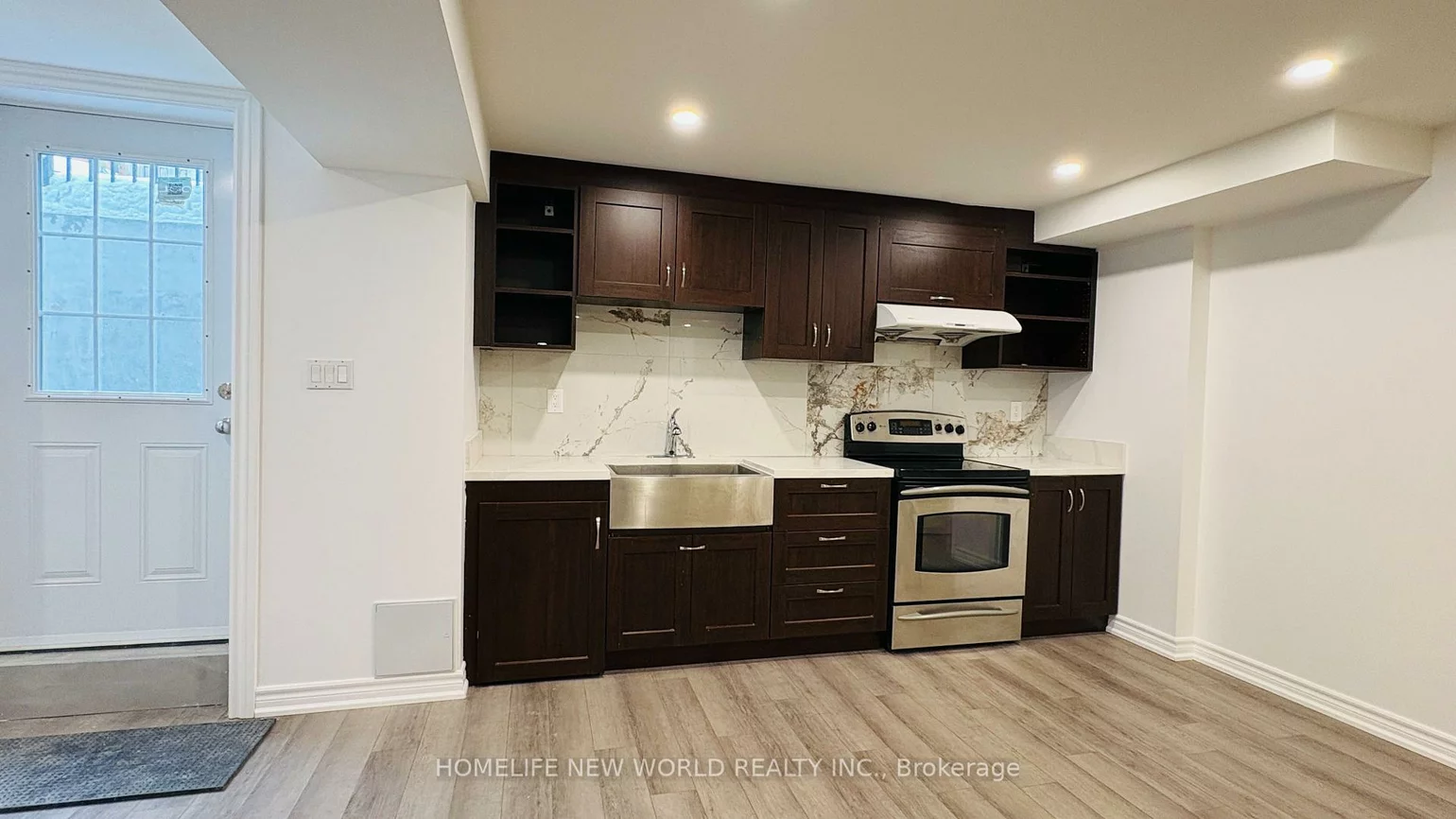 21, Keffer, Armitage, Newmarket