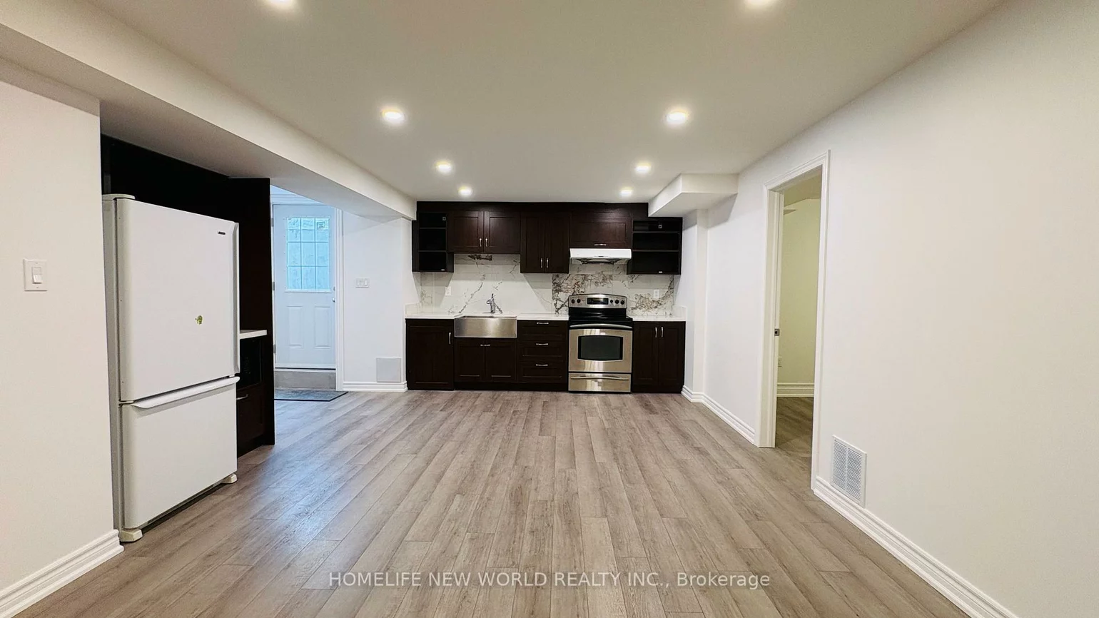 21, Keffer, Armitage, Newmarket