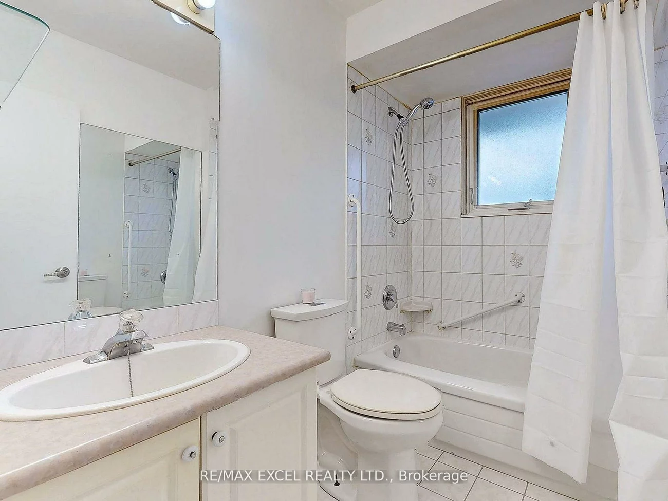 195, Parkview, Central Newmarket, Newmarket