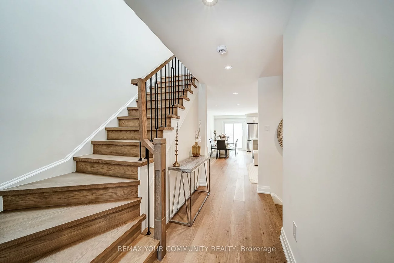 852, Sisler, Summerhill Estates, Newmarket