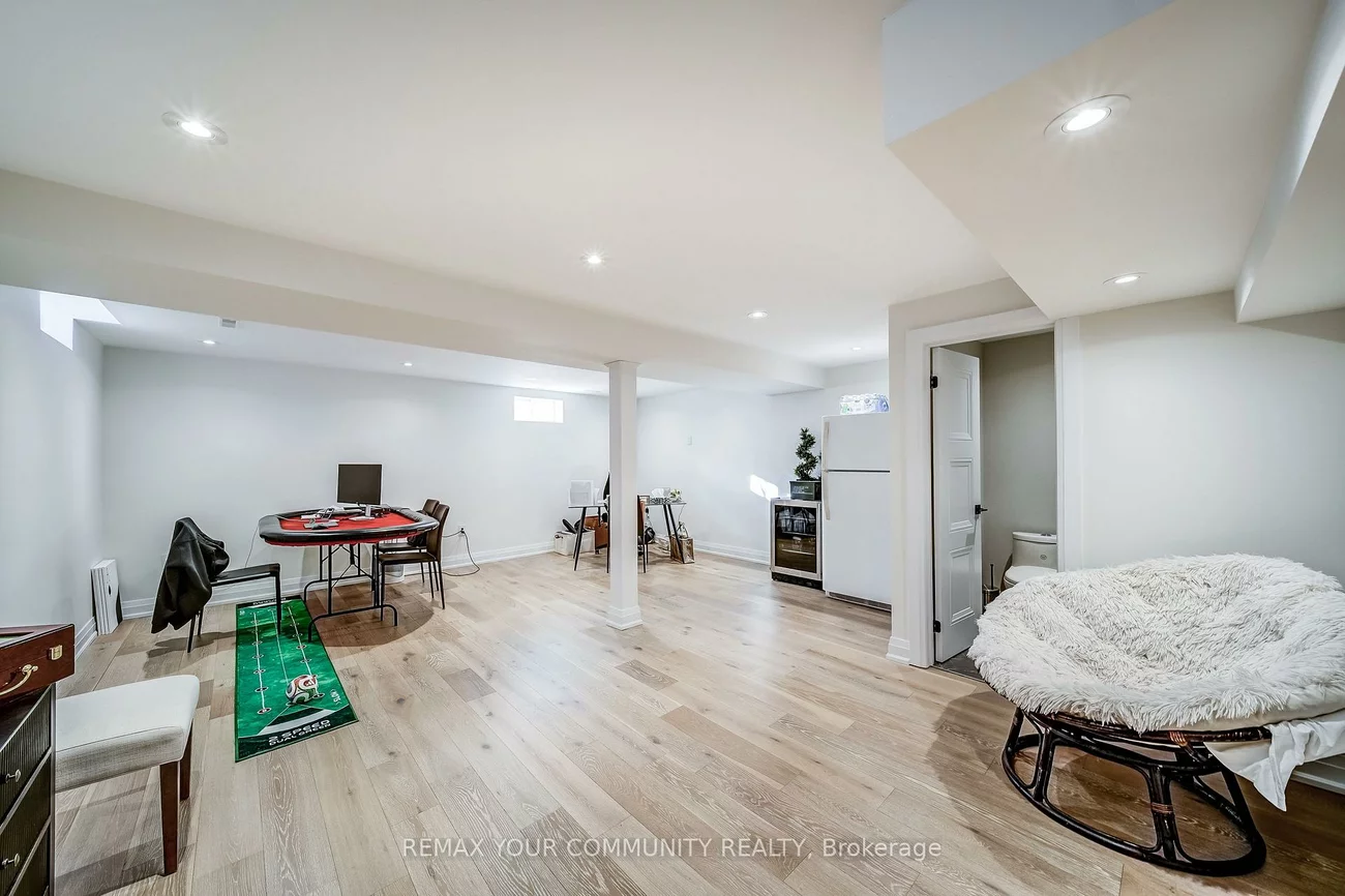 852, Sisler, Summerhill Estates, Newmarket