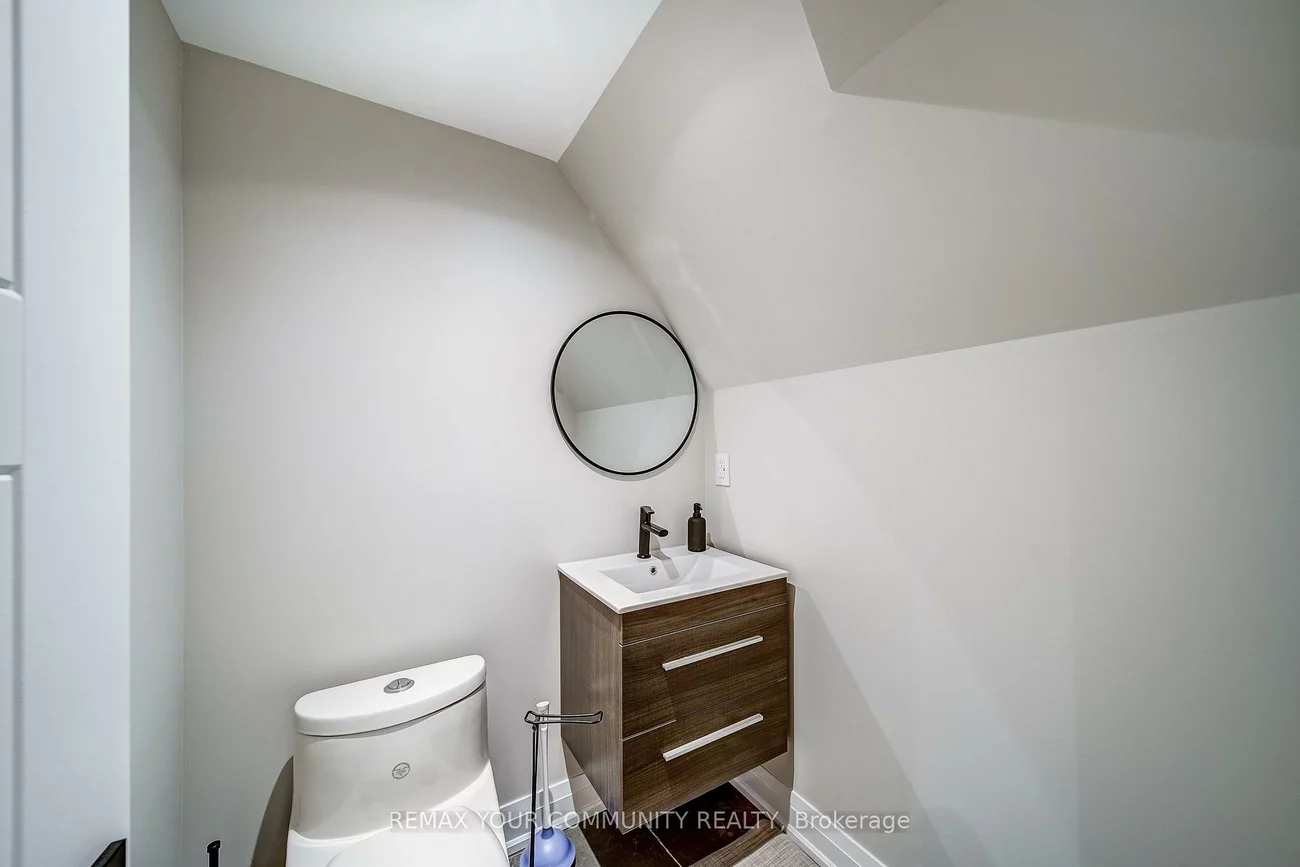 852, Sisler, Summerhill Estates, Newmarket