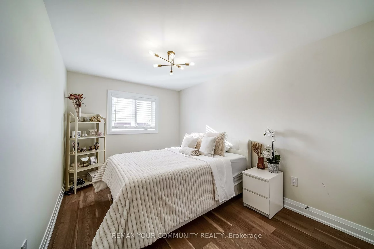 852, Sisler, Summerhill Estates, Newmarket