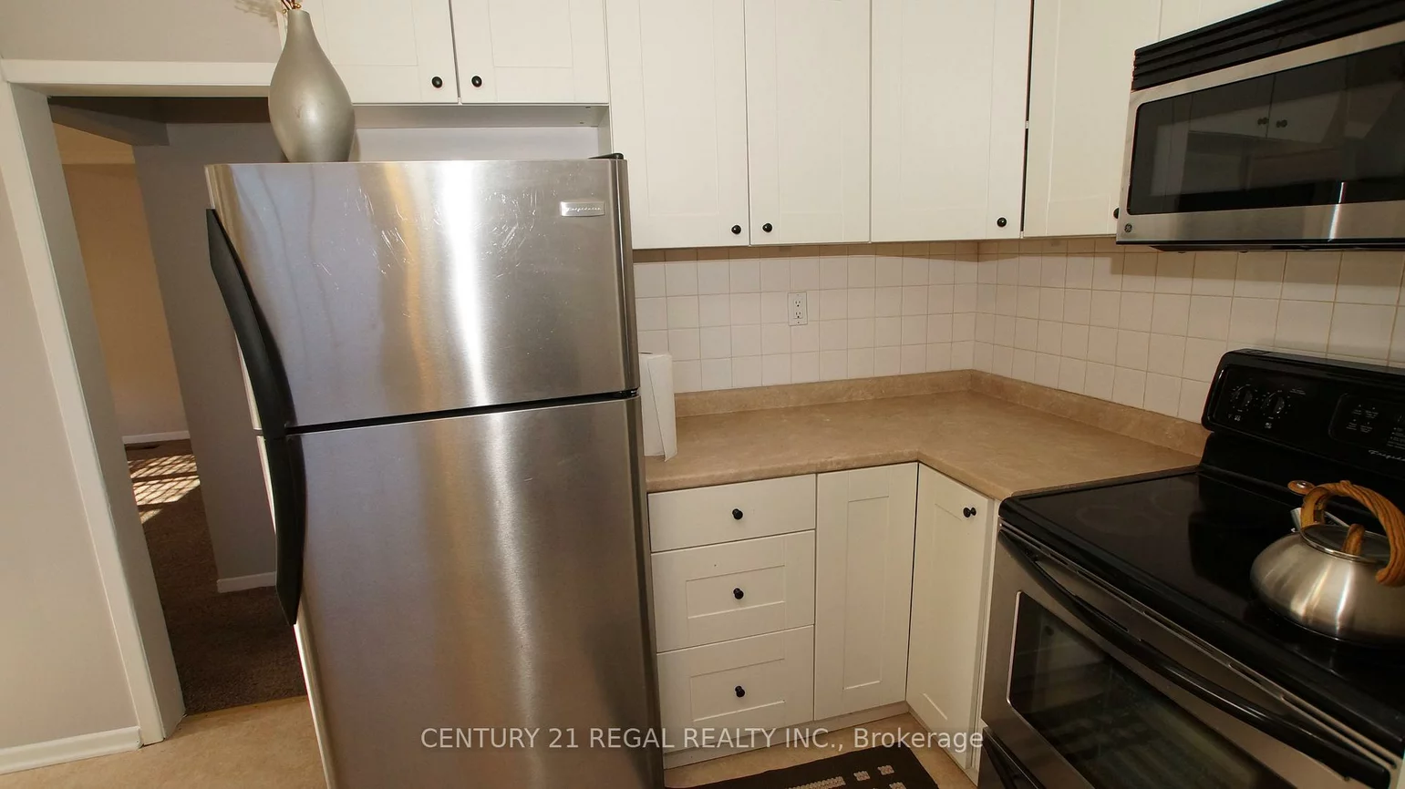 257, Silverbirch, Bristol-London, Newmarket