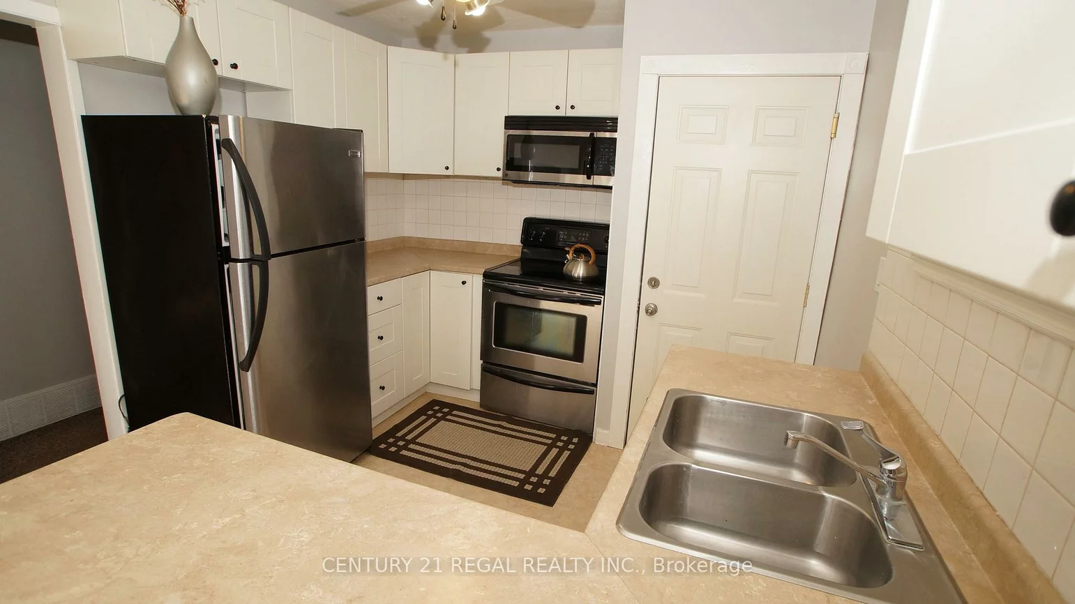 257, Silverbirch, Bristol-London, Newmarket