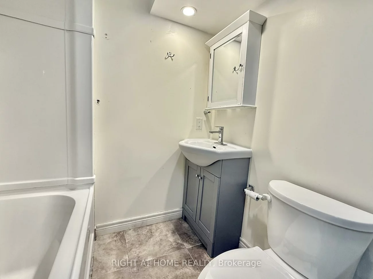 116, Cherrywood, Bristol-London, Newmarket