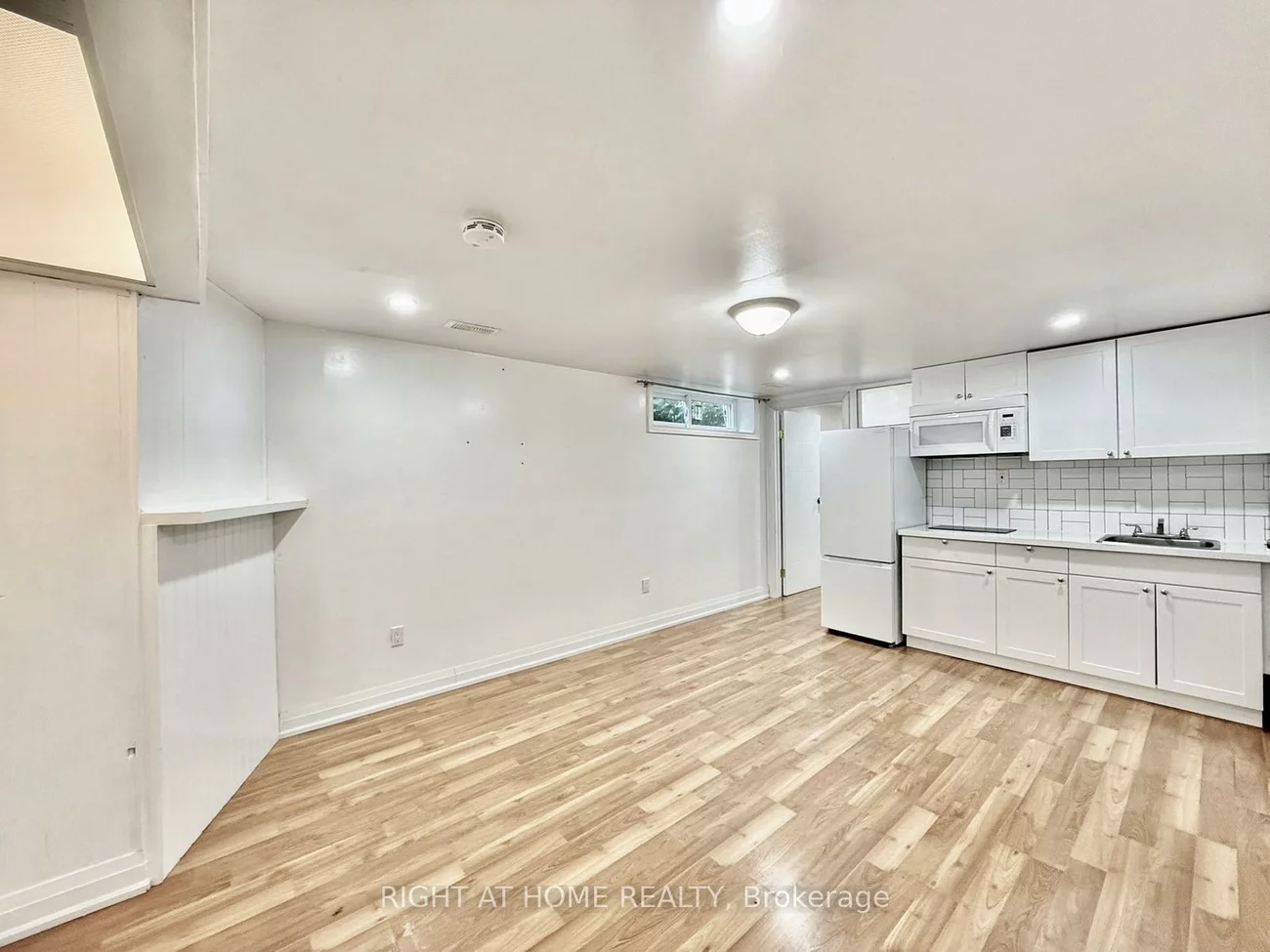 116, Cherrywood, Bristol-London, Newmarket