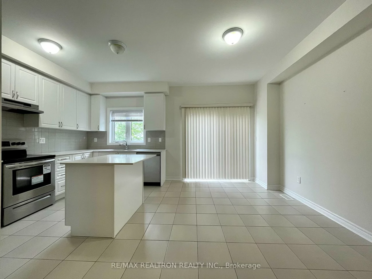 67, Gordon, Gorham-College Manor, Newmarket