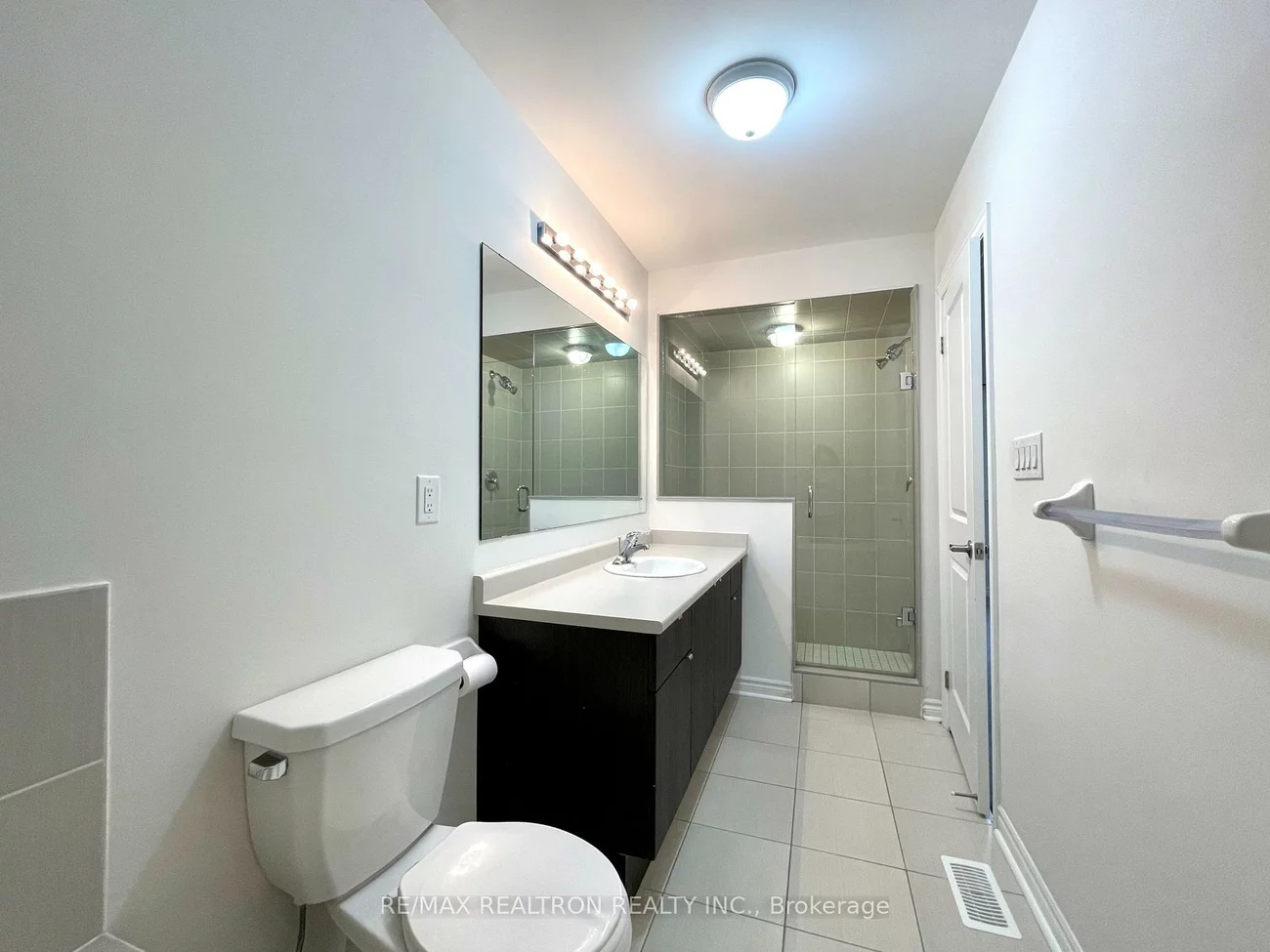 67, Gordon, Gorham-College Manor, Newmarket