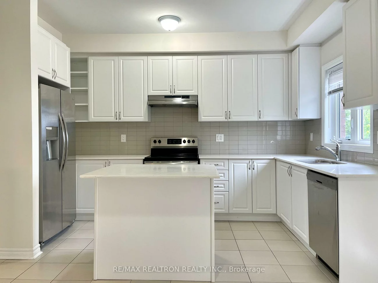 67, Gordon, Gorham-College Manor, Newmarket