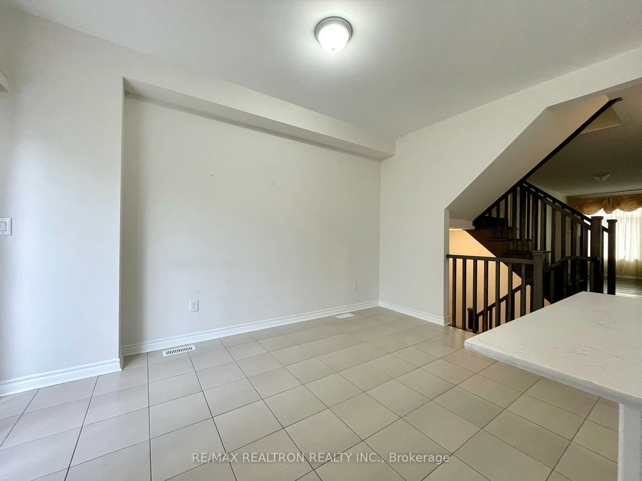 67, Gordon, Gorham-College Manor, Newmarket