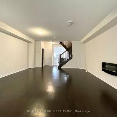 67, Gordon, Gorham-College Manor, Newmarket