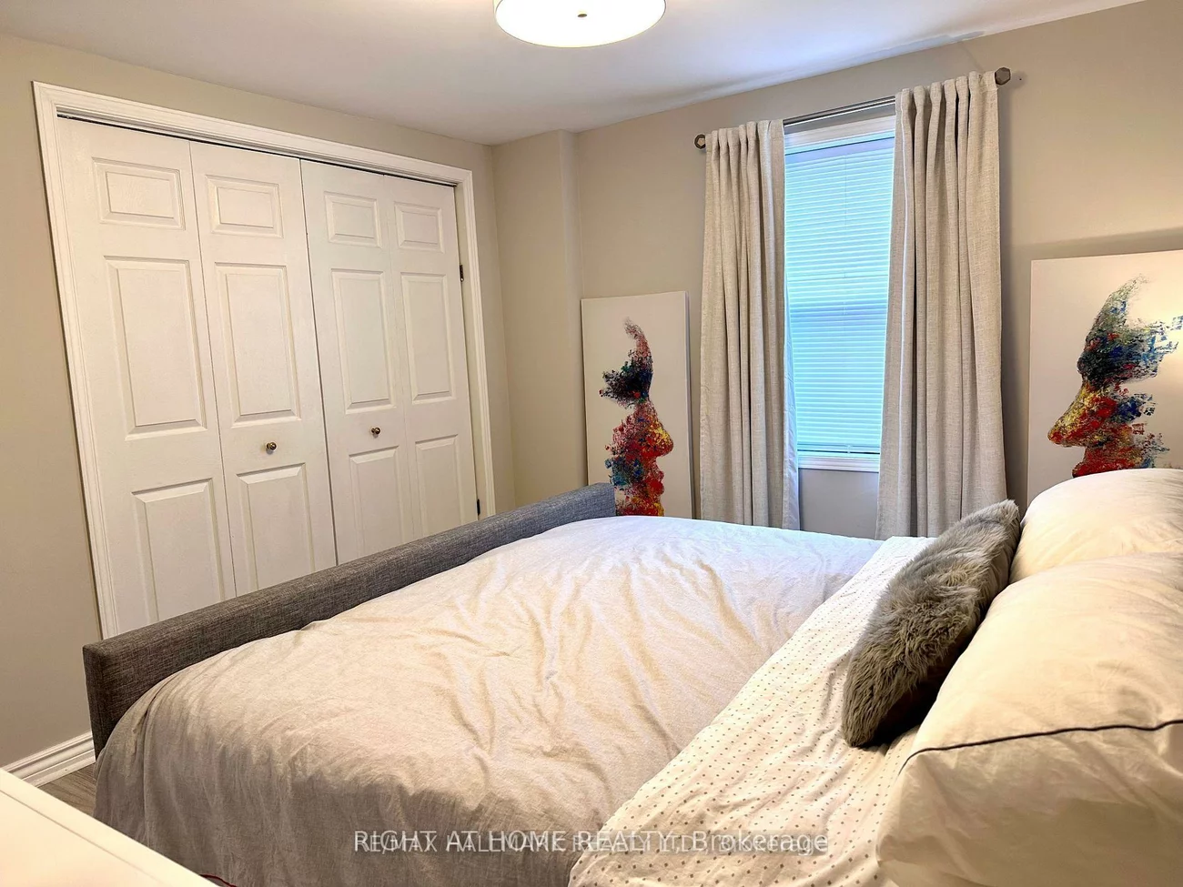 469, Queen, Central Newmarket, Newmarket