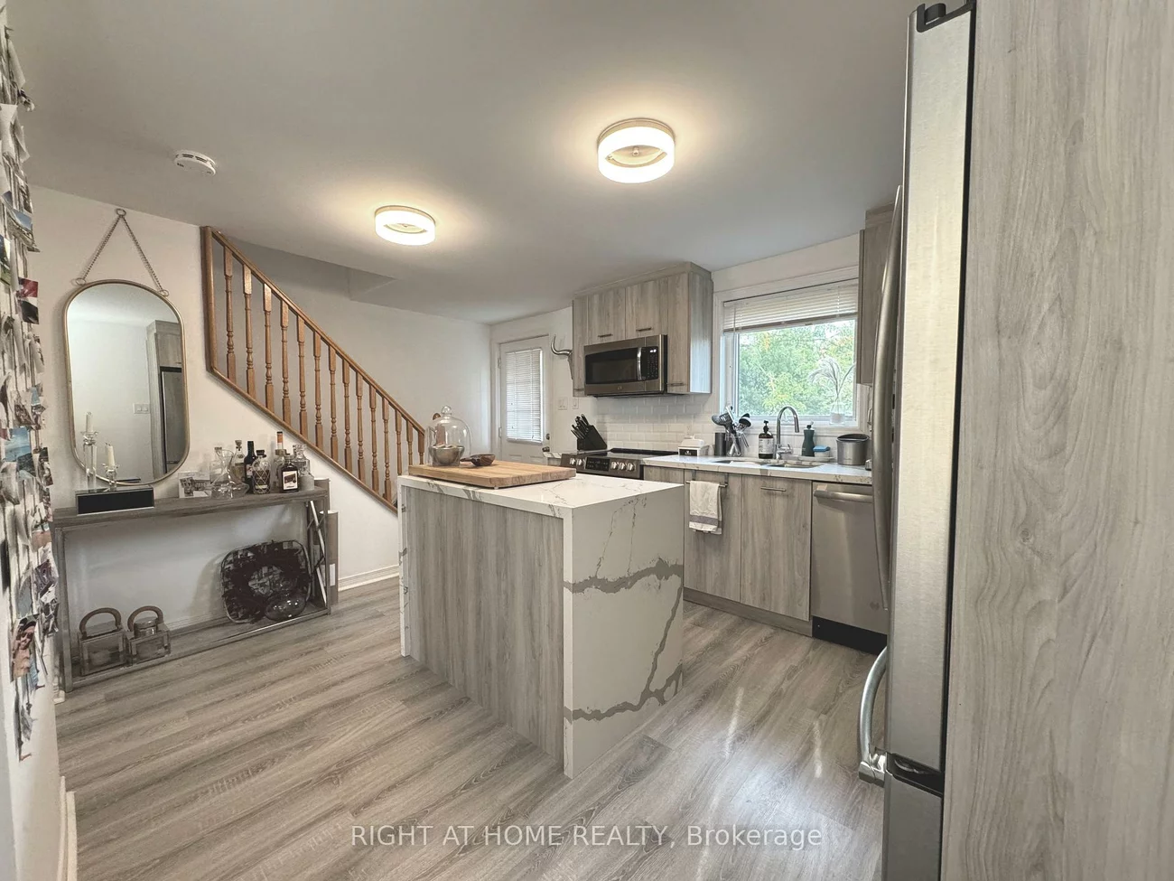 469, Queen, Central Newmarket, Newmarket