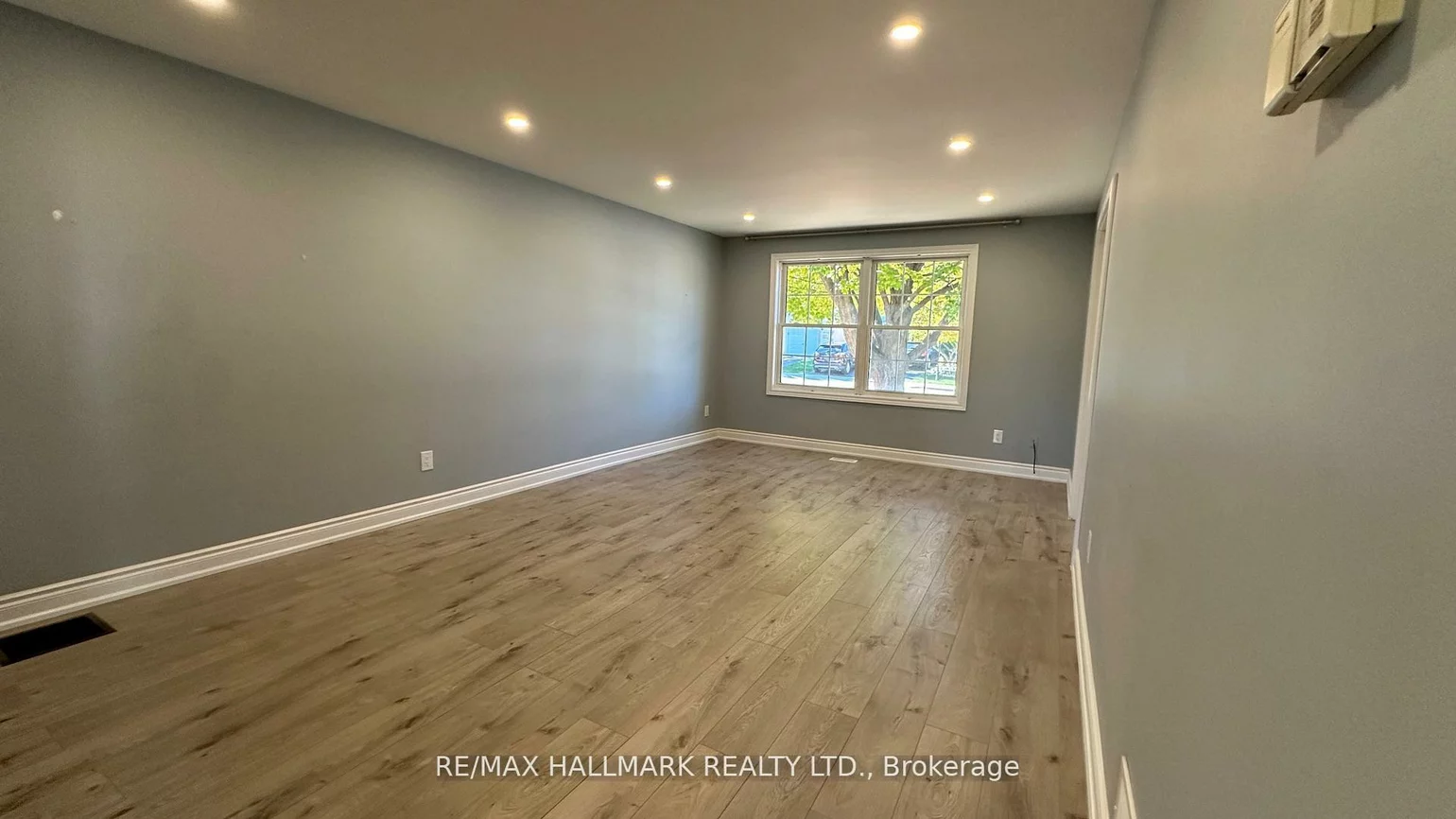 361, Terry, Central Newmarket, Newmarket