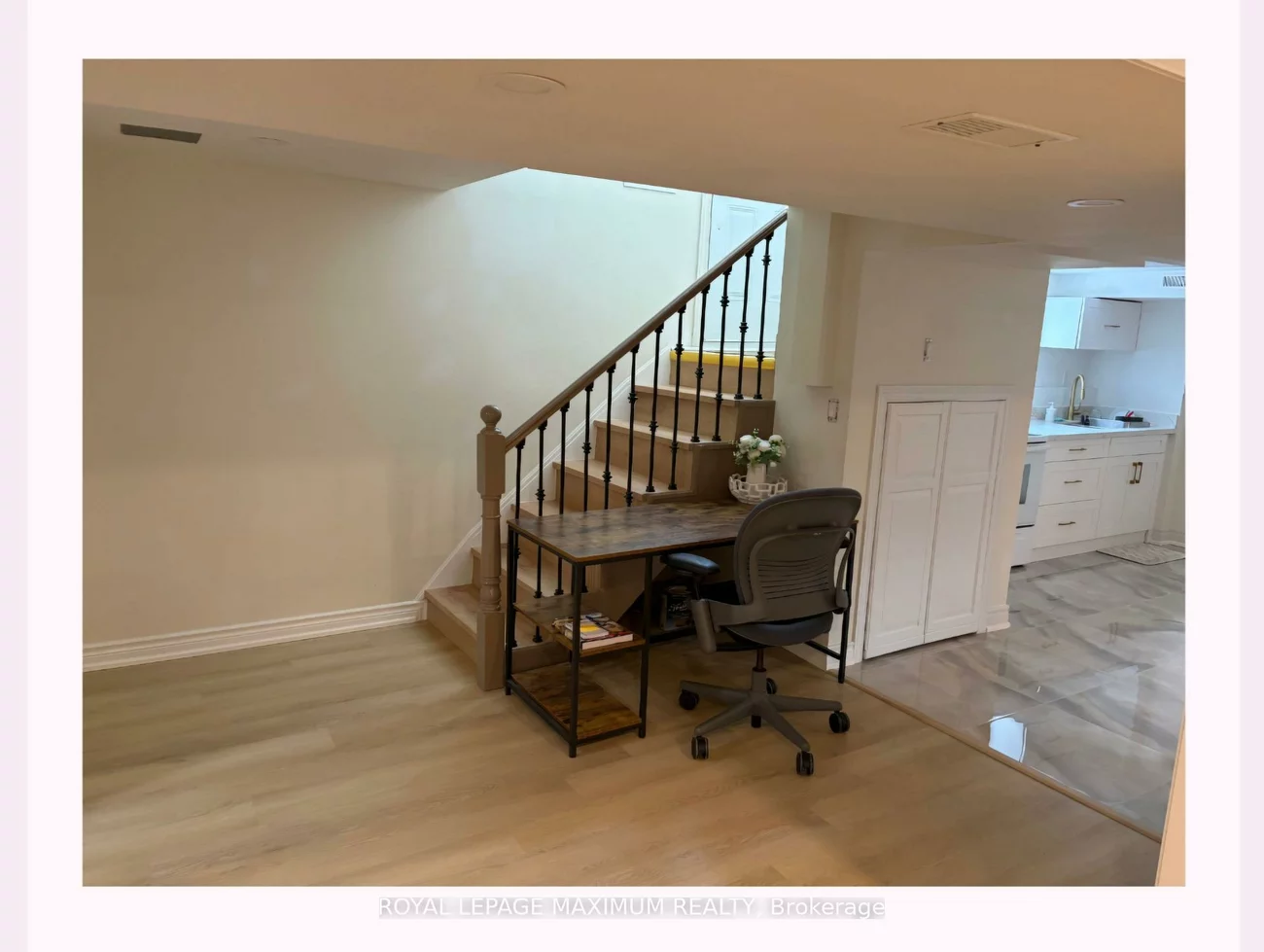 121, Bolton, Huron Heights-Leslie Valley, Newmarket