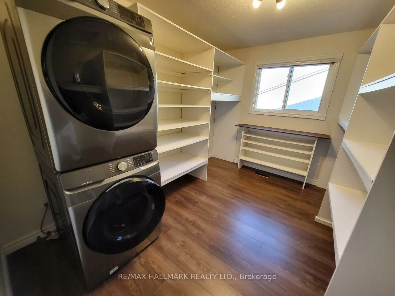 928, Wayne, Huron Heights-Leslie Valley, Newmarket