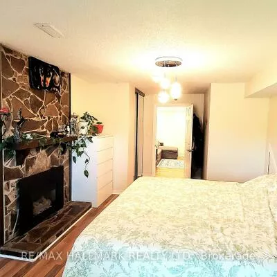 928, Wayne, Huron Heights-Leslie Valley, Newmarket