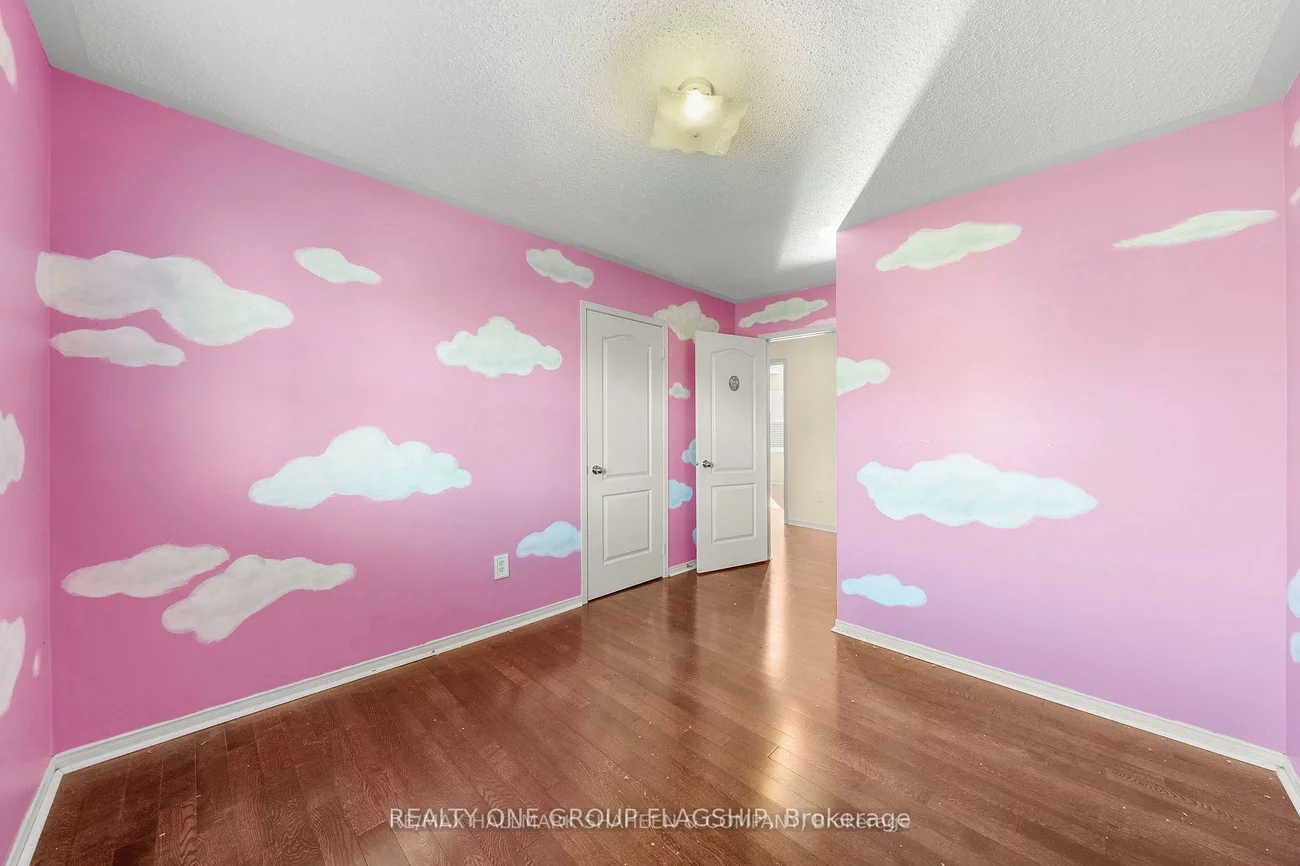 909, Oaktree, Summerhill Estates, Newmarket