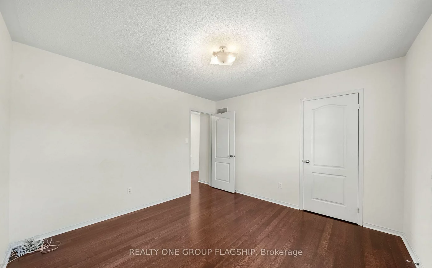 909, Oaktree, Summerhill Estates, Newmarket