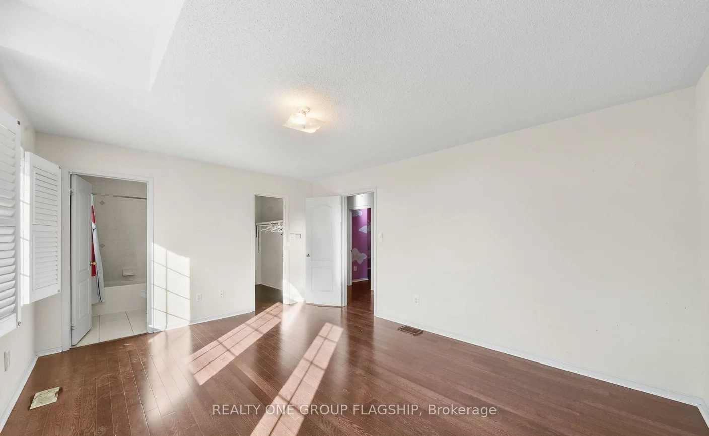 909, Oaktree, Summerhill Estates, Newmarket