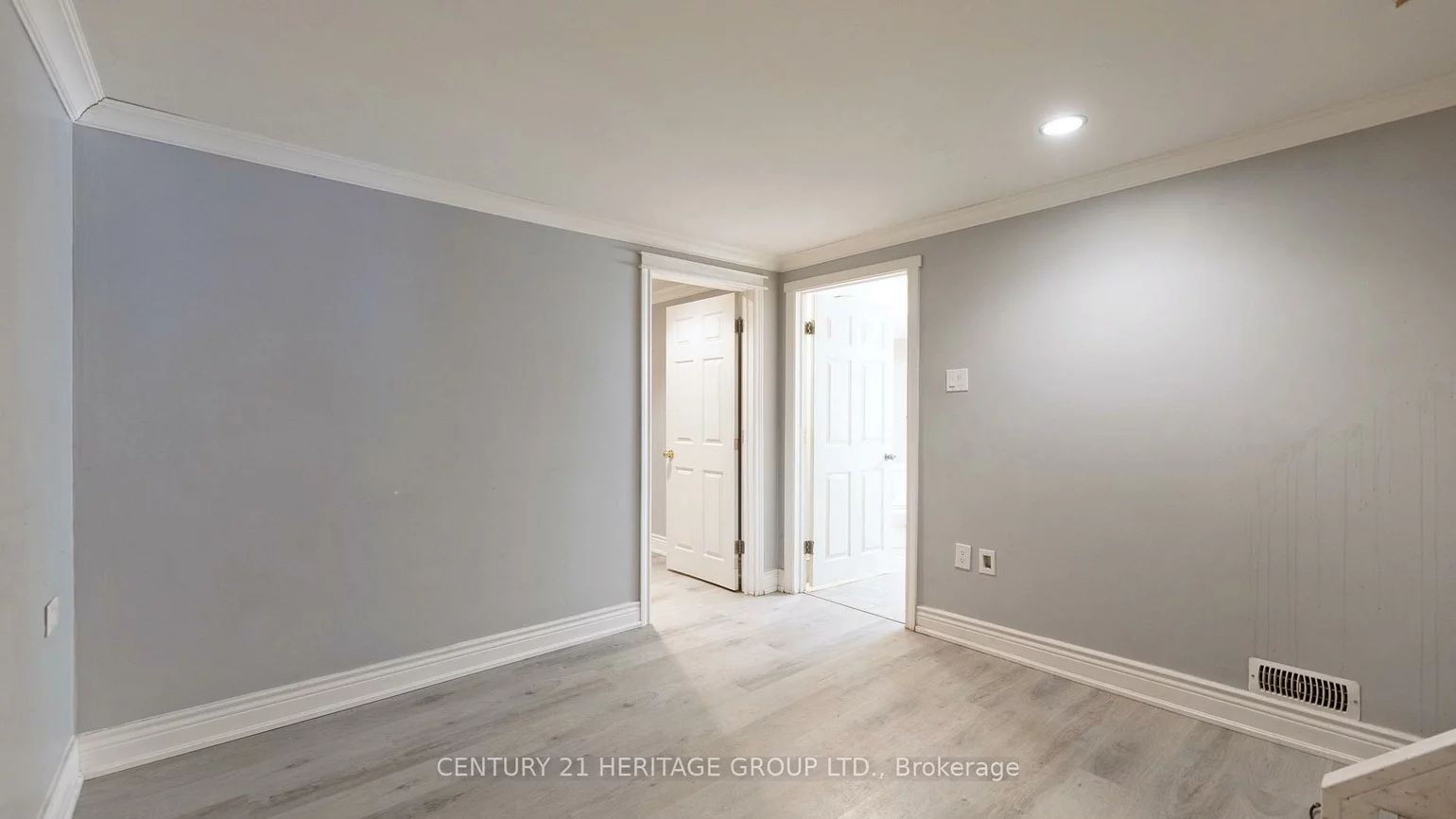 795, Greenfield, Huron Heights-Leslie Valley, Newmarket