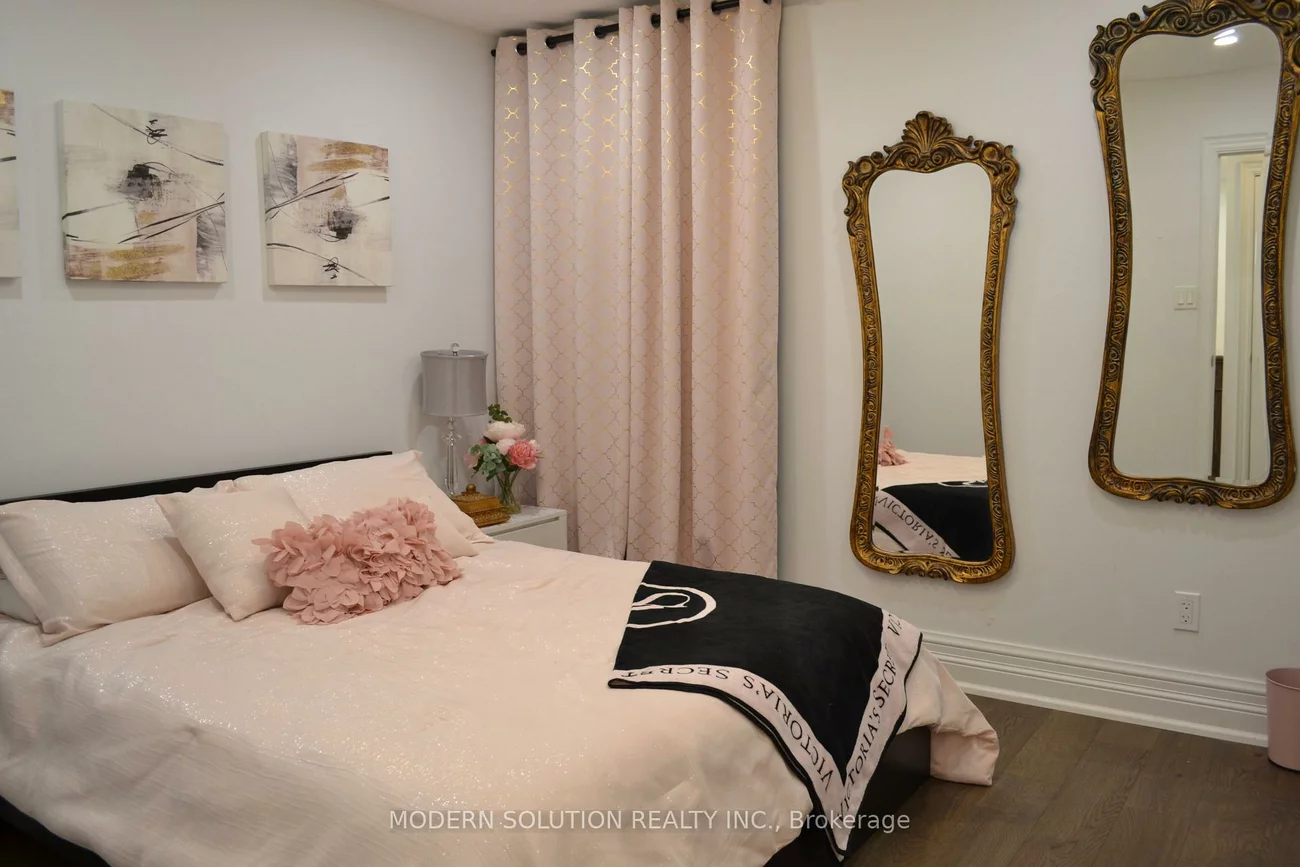 65, Manning, Gorham-College Manor, Newmarket