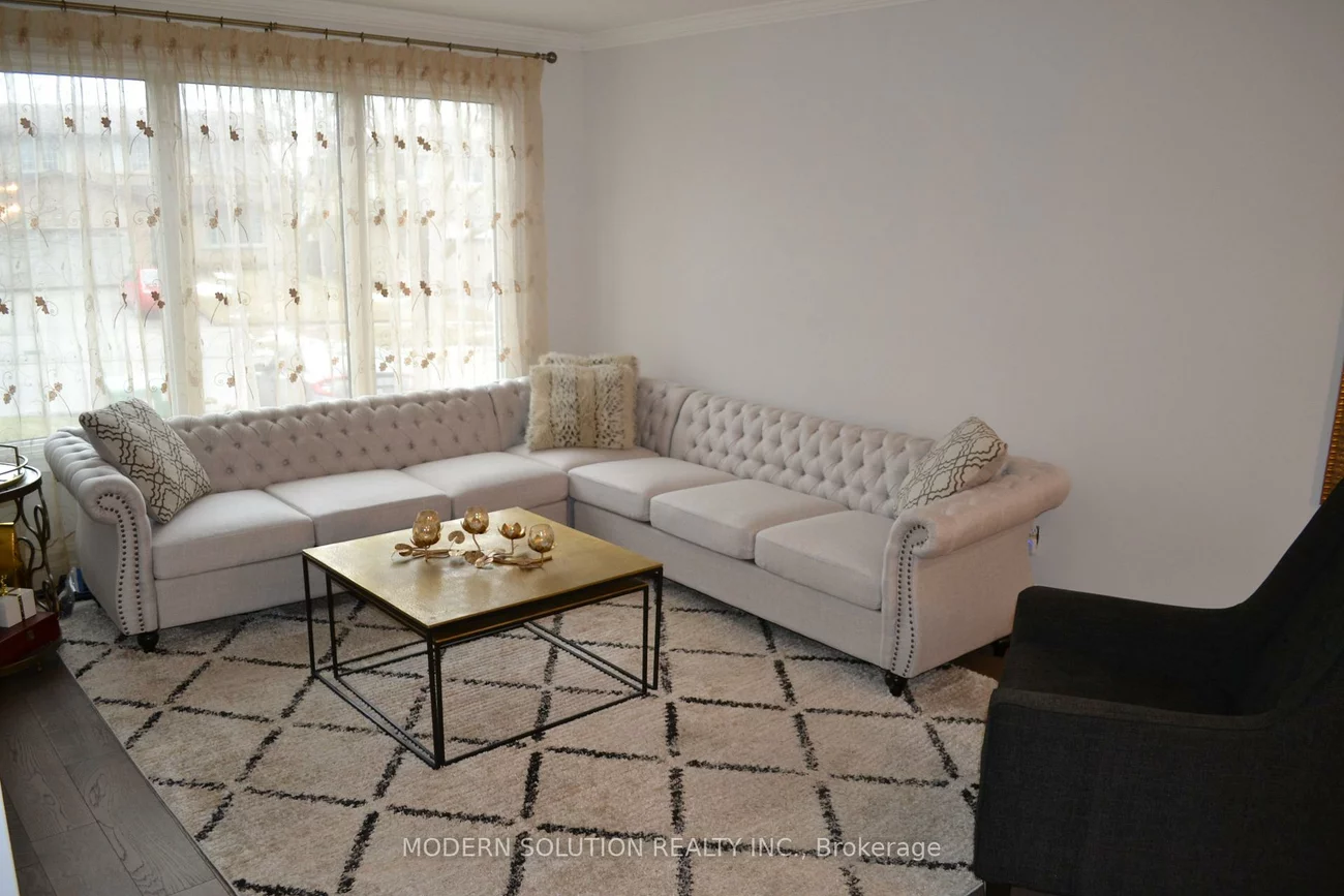 65, Manning, Gorham-College Manor, Newmarket