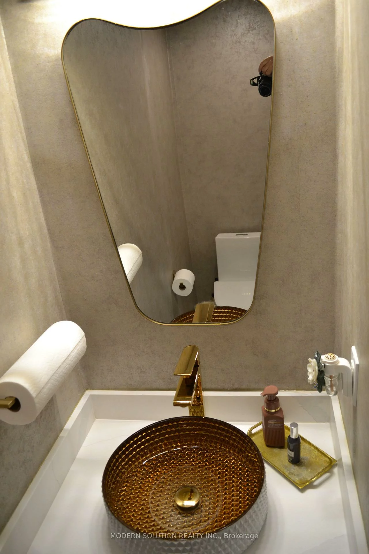 65, Manning, Gorham-College Manor, Newmarket