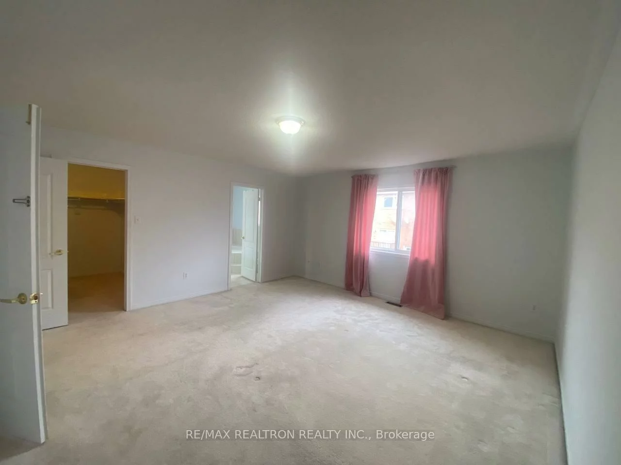 422, Woodspring, Woodland Hill, Newmarket