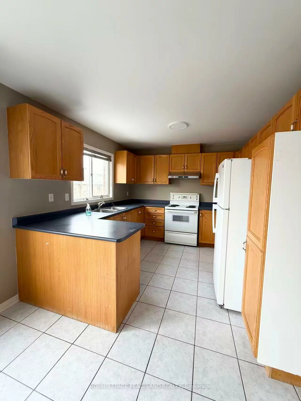 367, Marble, Woodland Hill, Newmarket