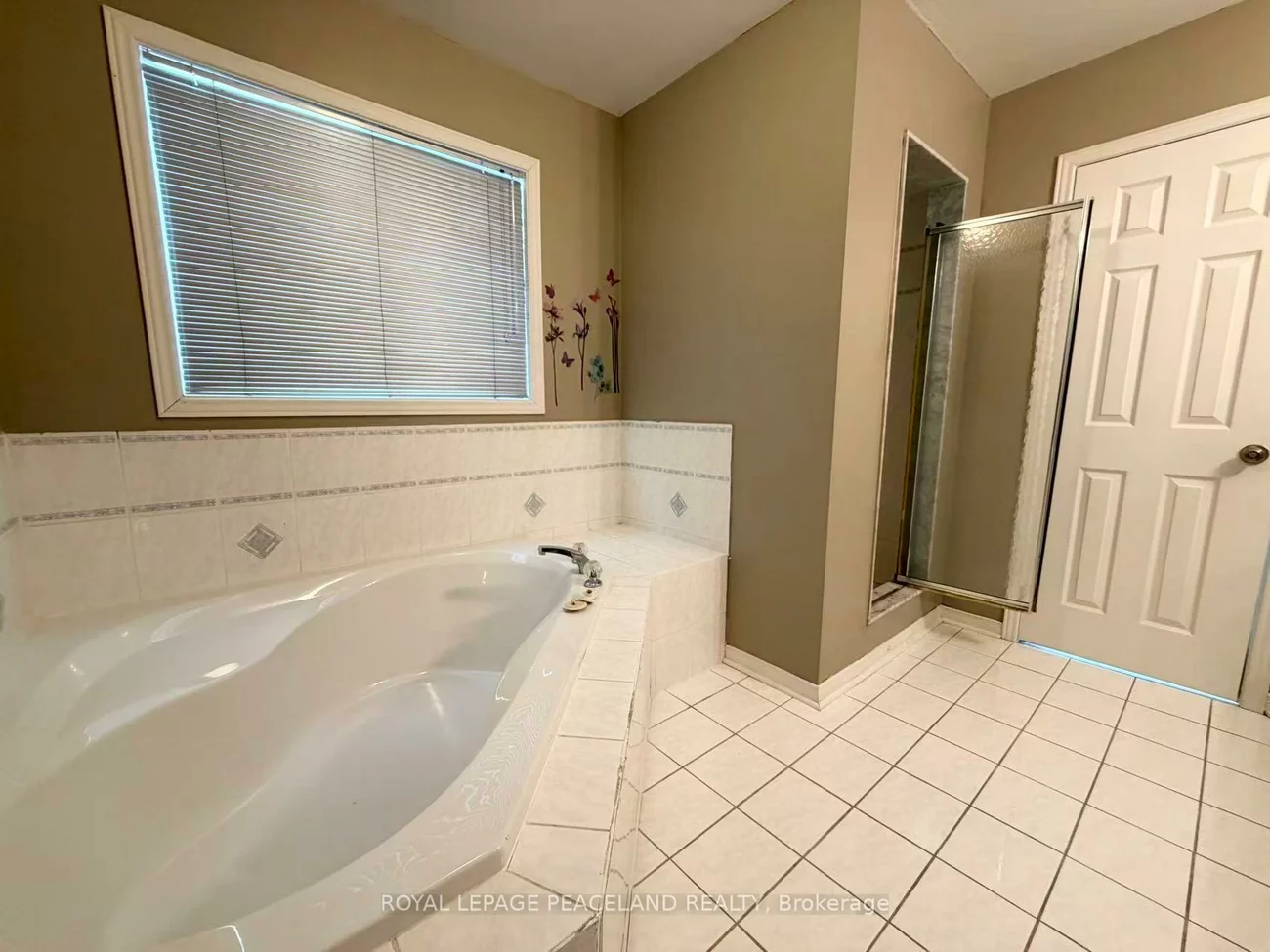 367, Marble, Woodland Hill, Newmarket