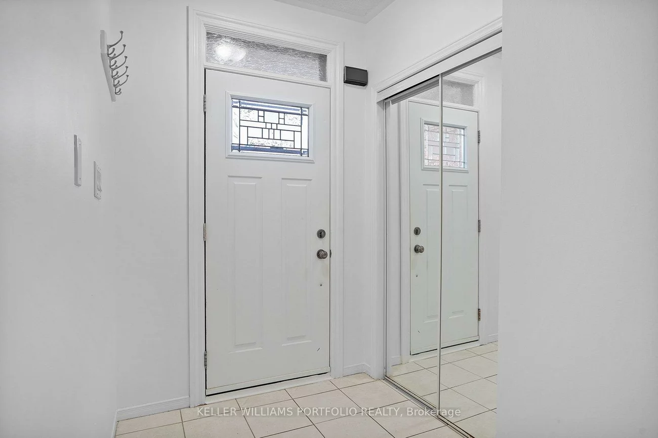 605, Skinner, Stonehaven-Wyndham, Newmarket