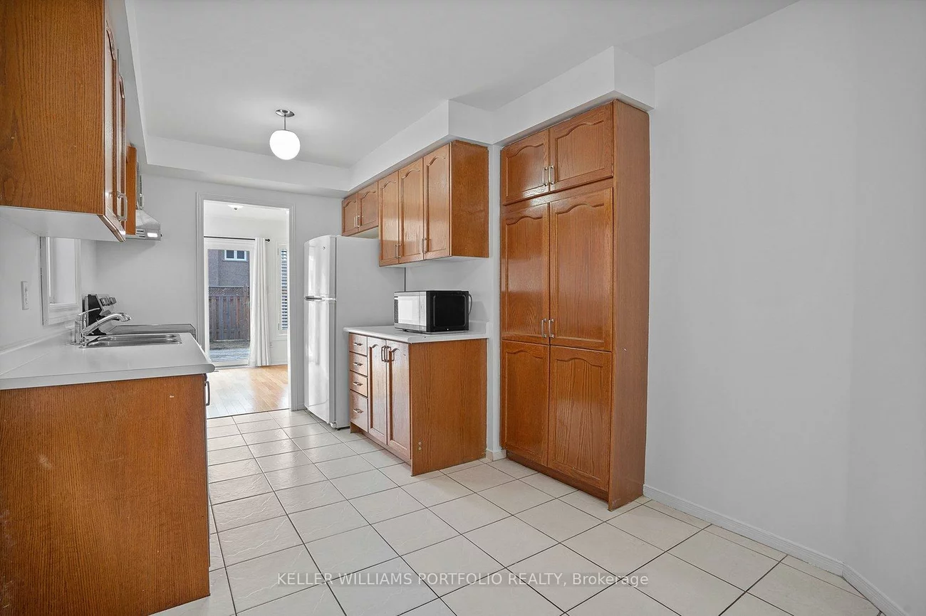 605, Skinner, Stonehaven-Wyndham, Newmarket