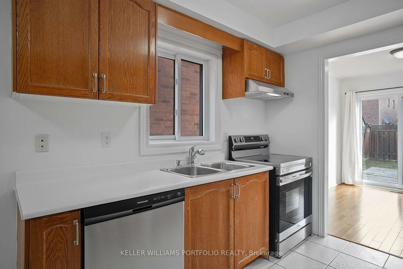 605, Skinner, Stonehaven-Wyndham, Newmarket