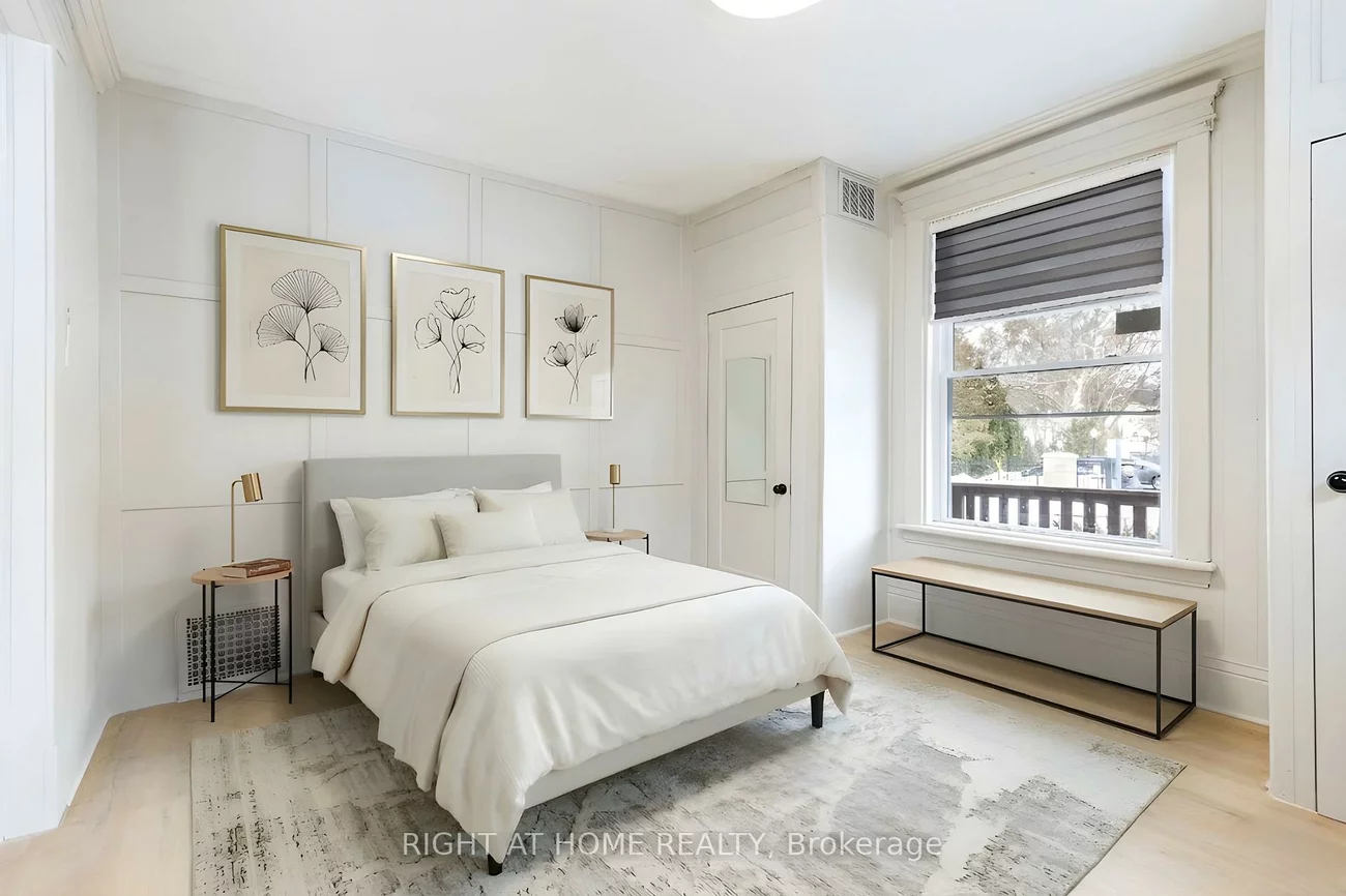 443, Ontario, Central Newmarket, Newmarket