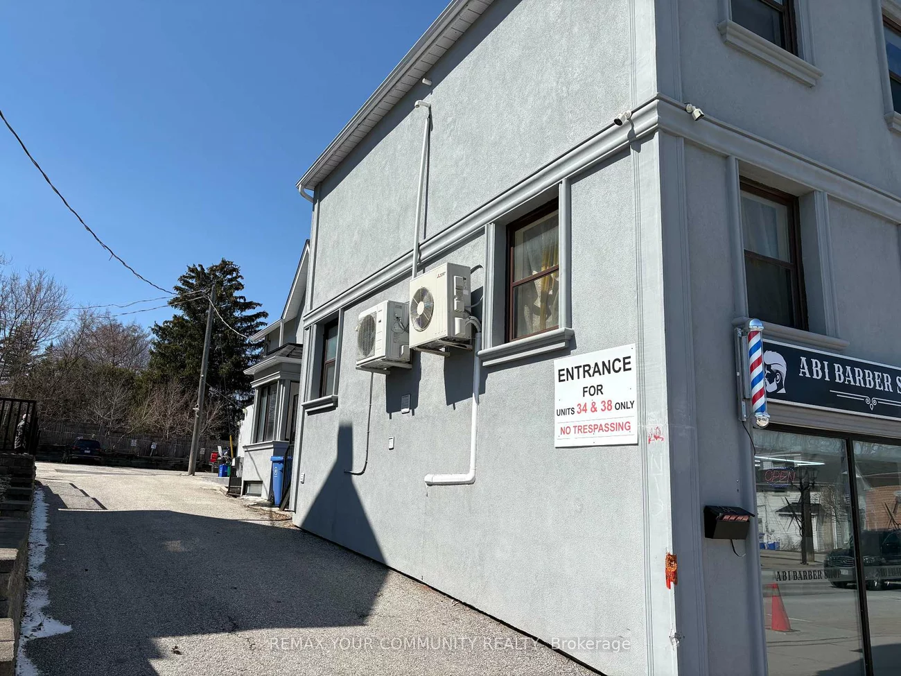 34, Main, Central Newmarket, Newmarket