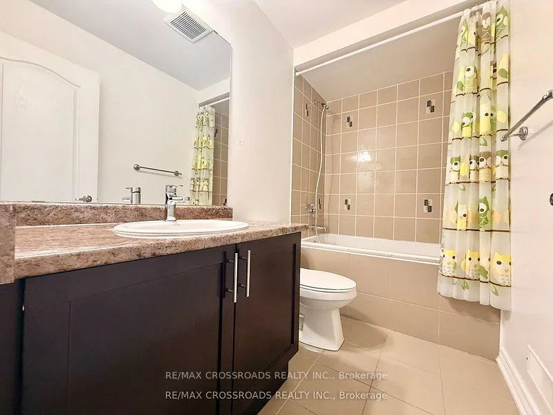 205, Laker, Woodland Hill, Newmarket